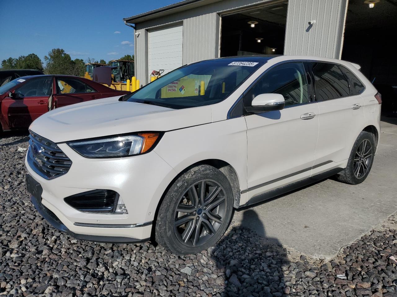 FORD EDGE TITANIUM