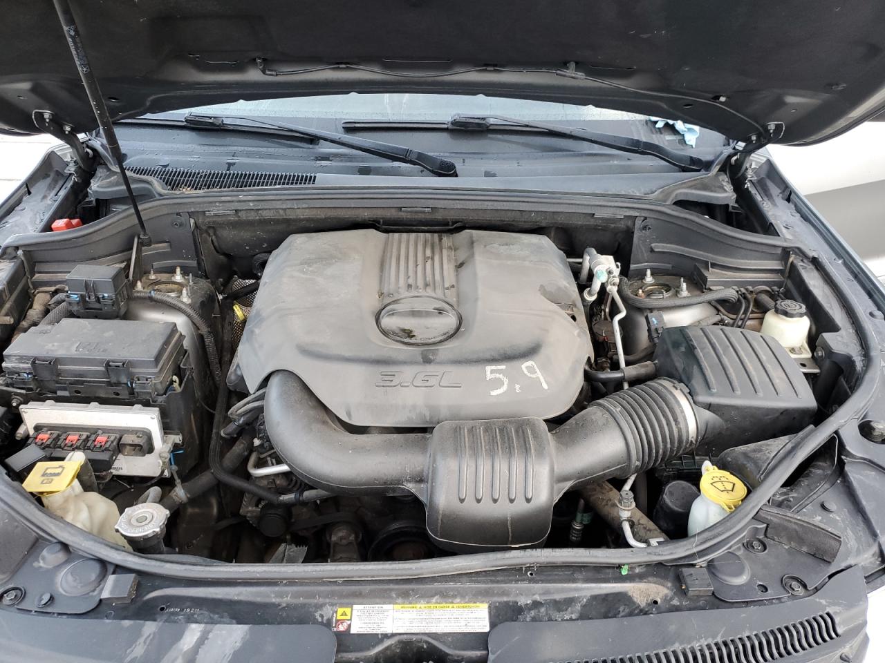 JEEP GRAND CHEROKEE LAREDO