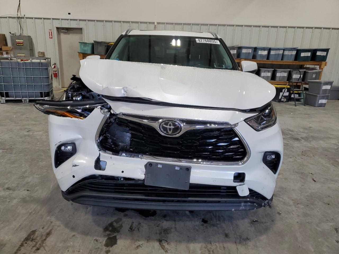 TOYOTA HIGHLANDER LIMITED