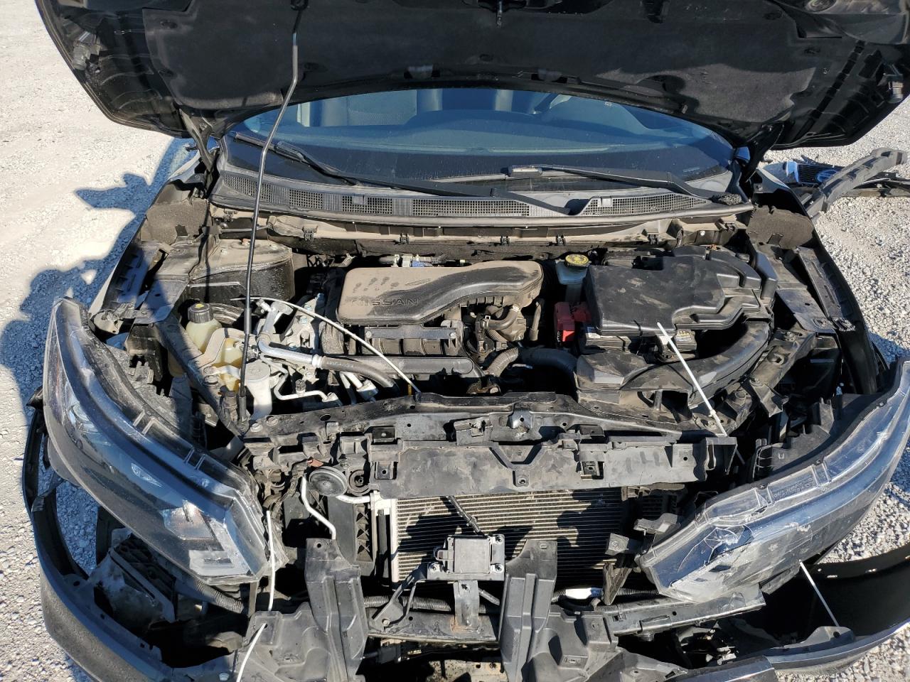 NISSAN ROGUE SPORT S