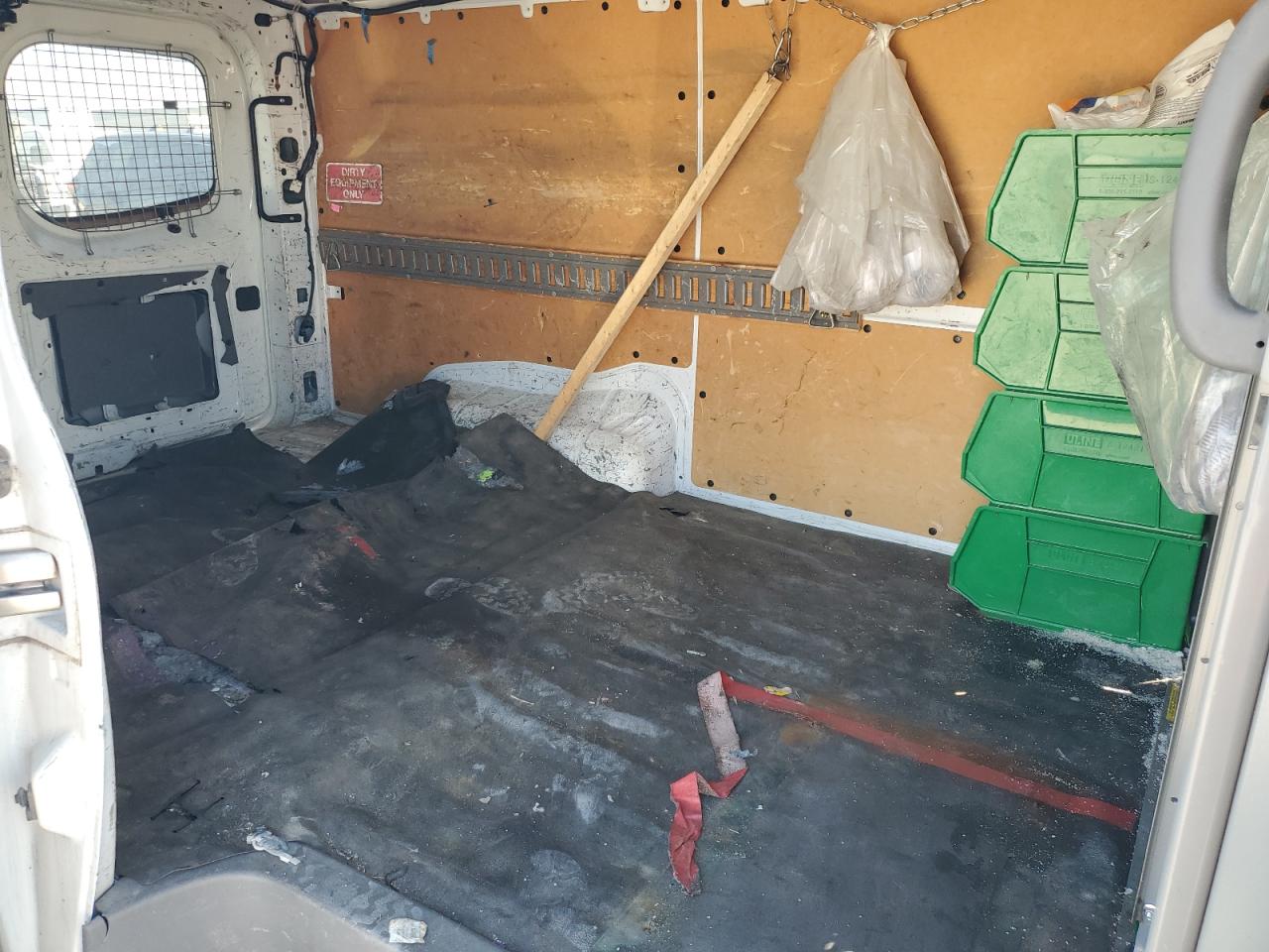 NISSAN NV1500 1500 S