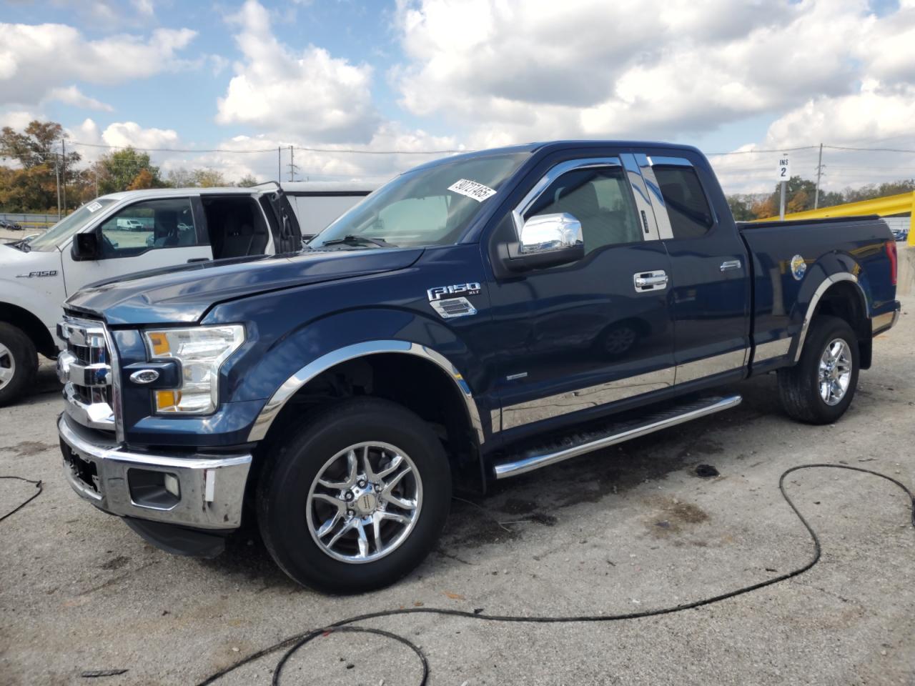 FORD F-150 SUPER CAB