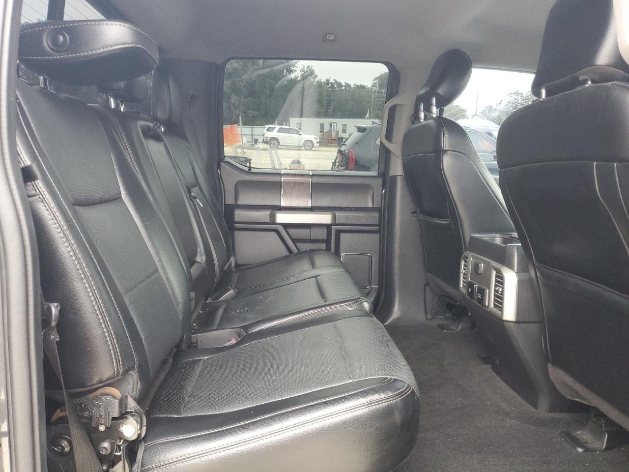 FORD F-250 SUPER DUTY