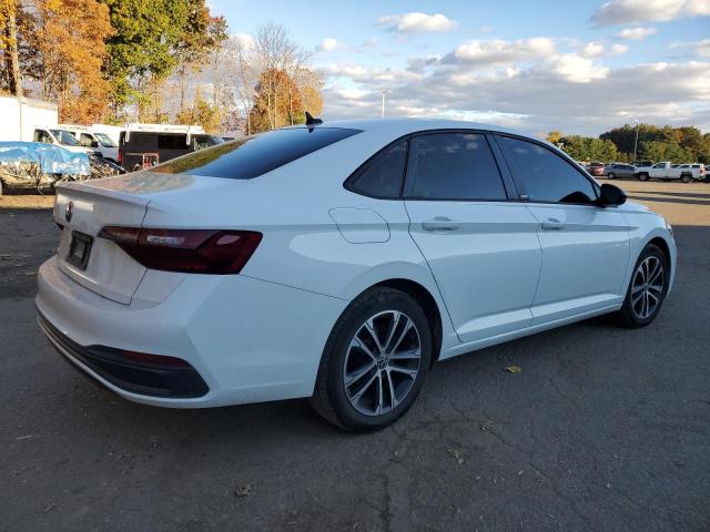 2024 VOLKSWAGEN JETTA SPOR - 3VWBM7BU2RM086148