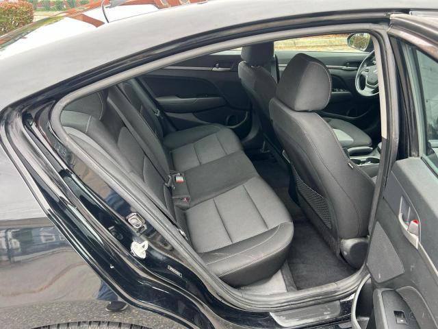 2018 HYUNDAI ELANTRA SE 5NPD84LF3JH290742