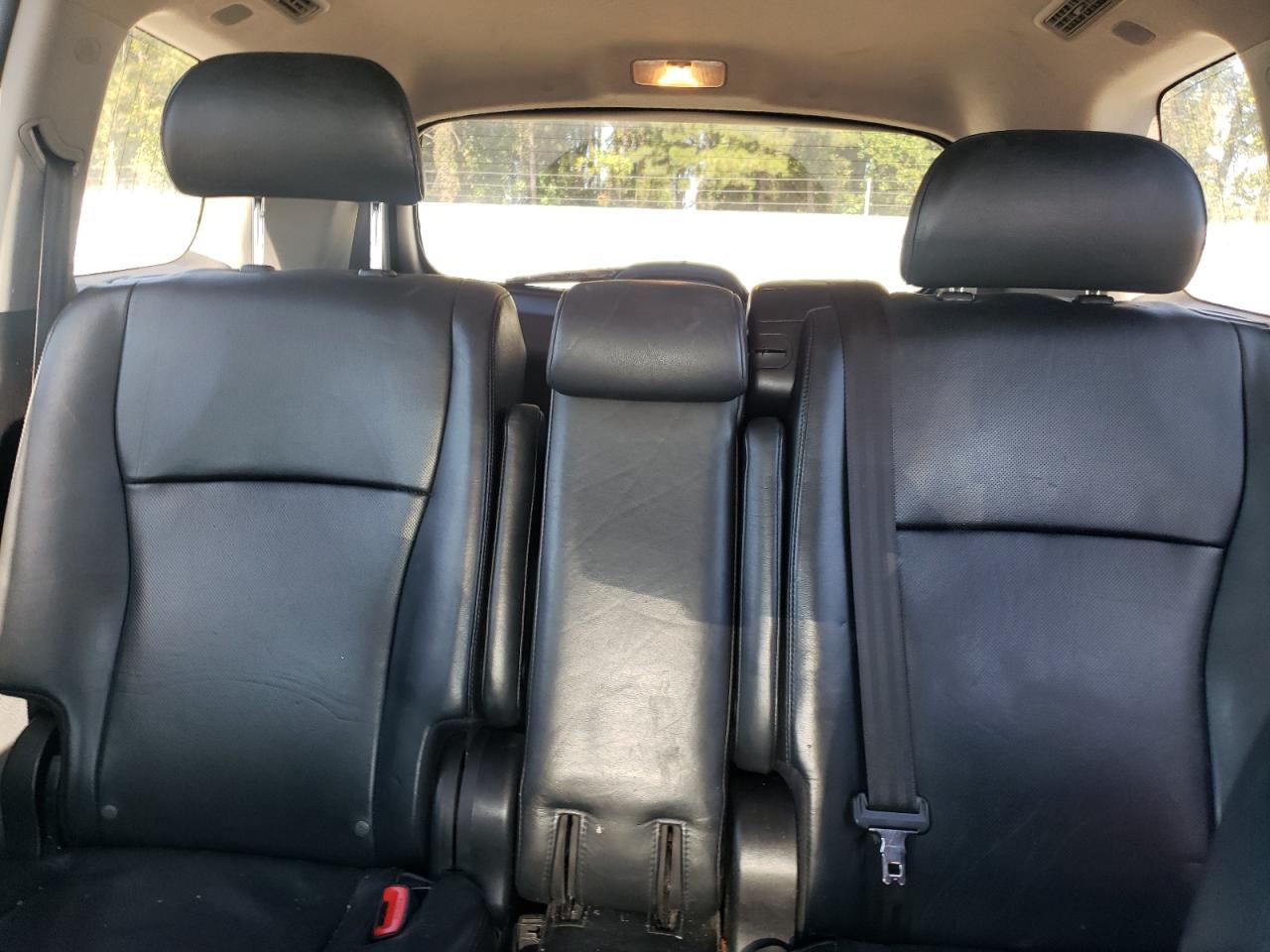 TOYOTA HIGHLANDER LIMITED