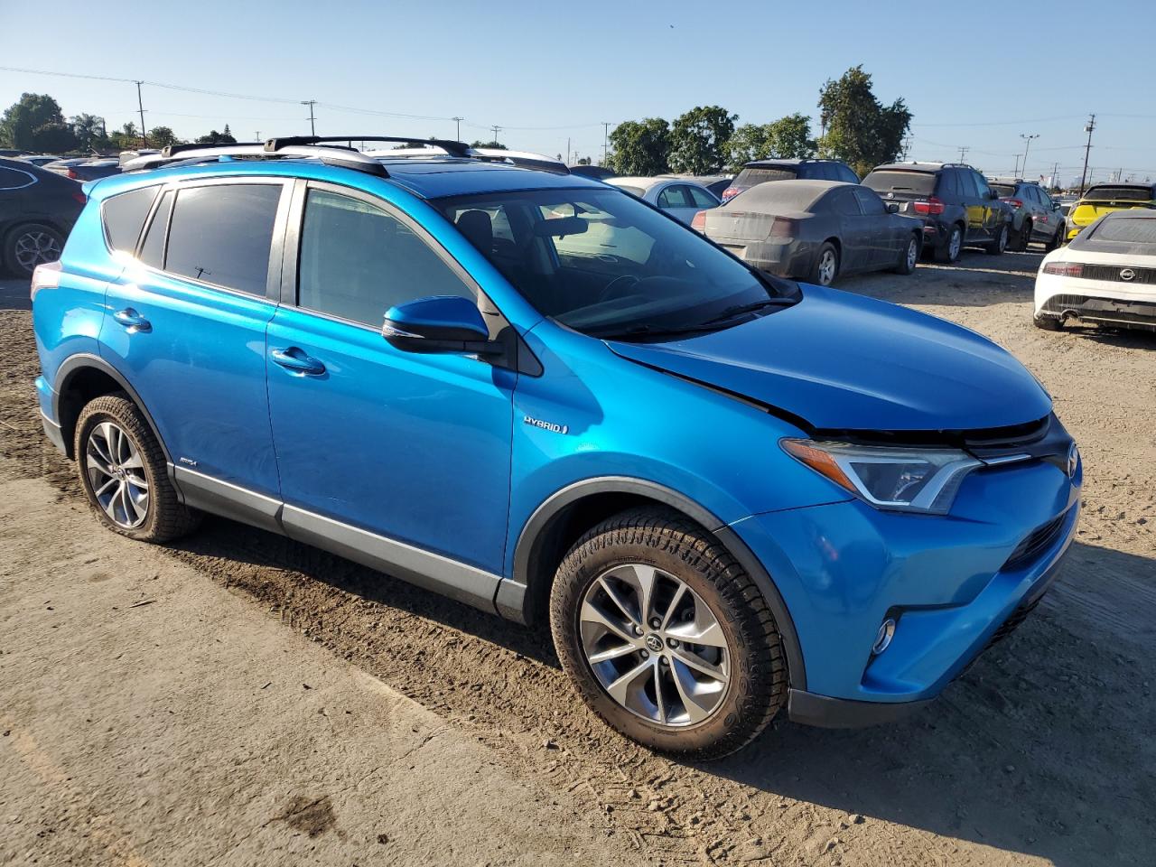 TOYOTA RAV4 XLE