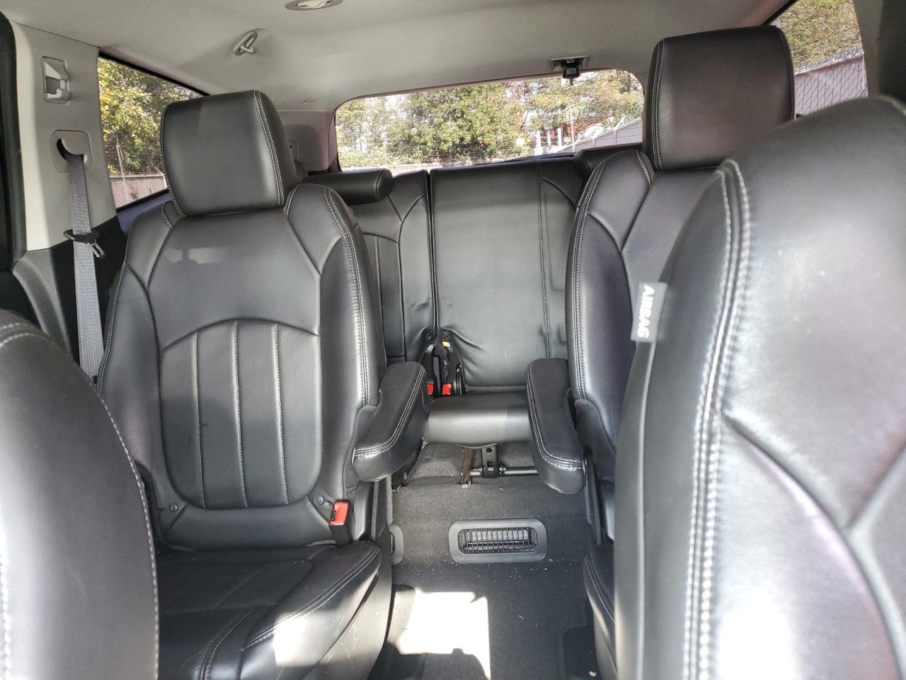 CHEVROLET TRAVERSE LTZ