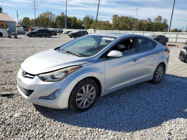 HYUNDAI ELANTRA SE