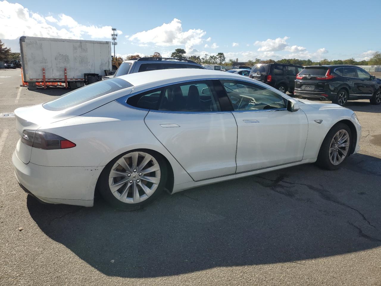 TESLA MODEL S