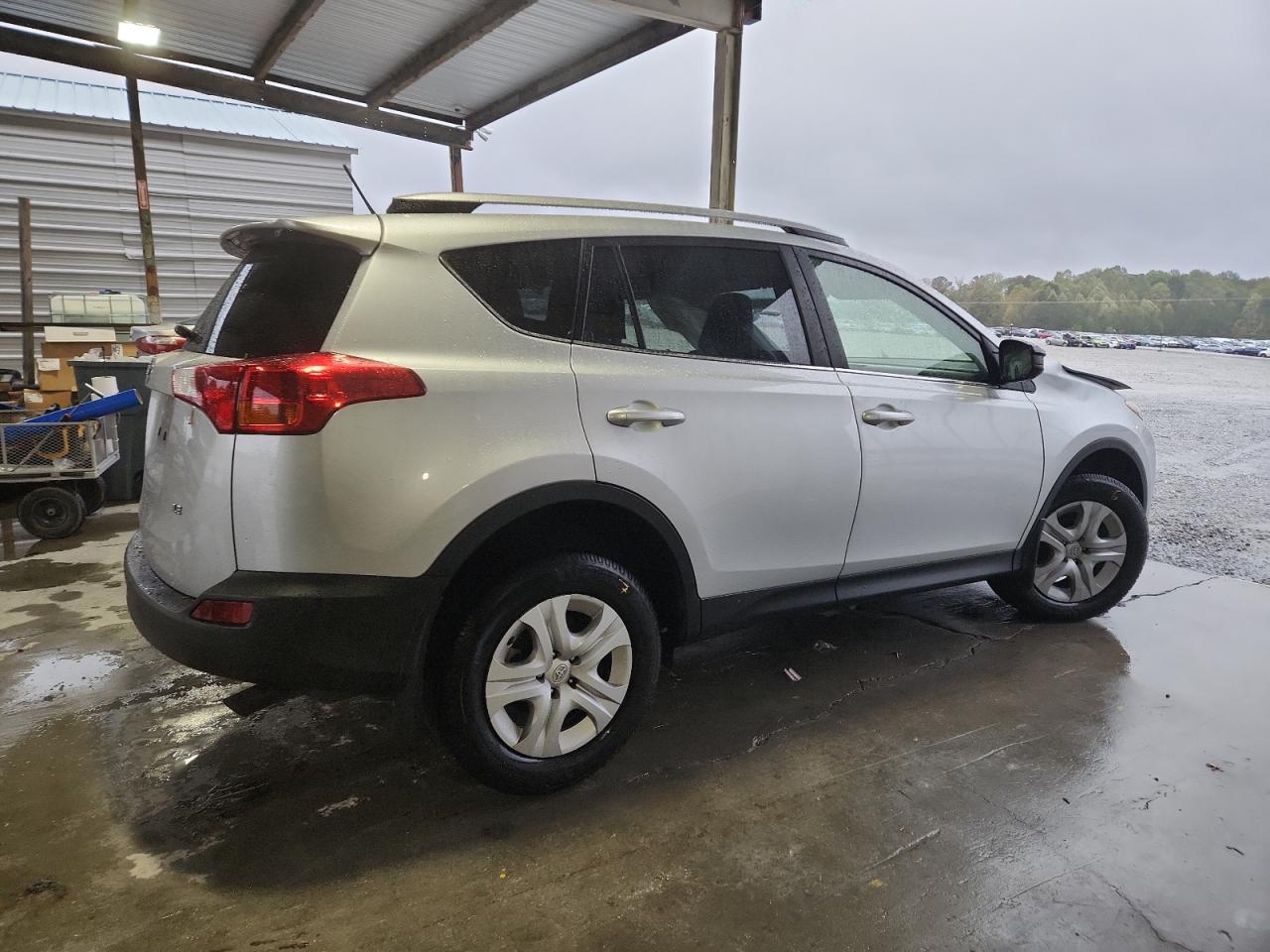 TOYOTA RAV4 LE