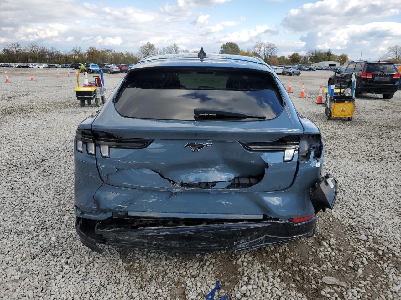 FORD MUSTANG PREMIUM