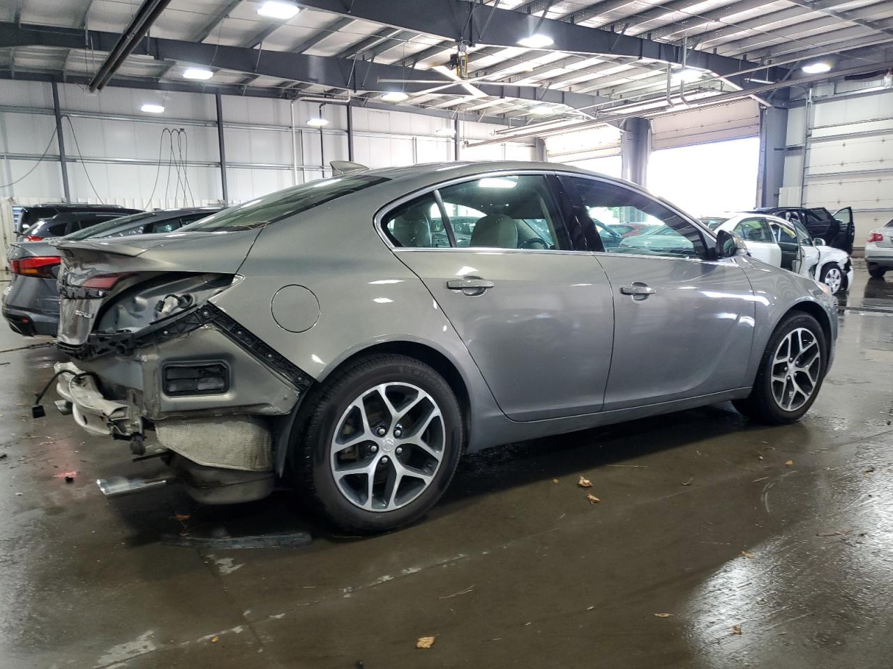 BUICK REGAL SPORT TOURING