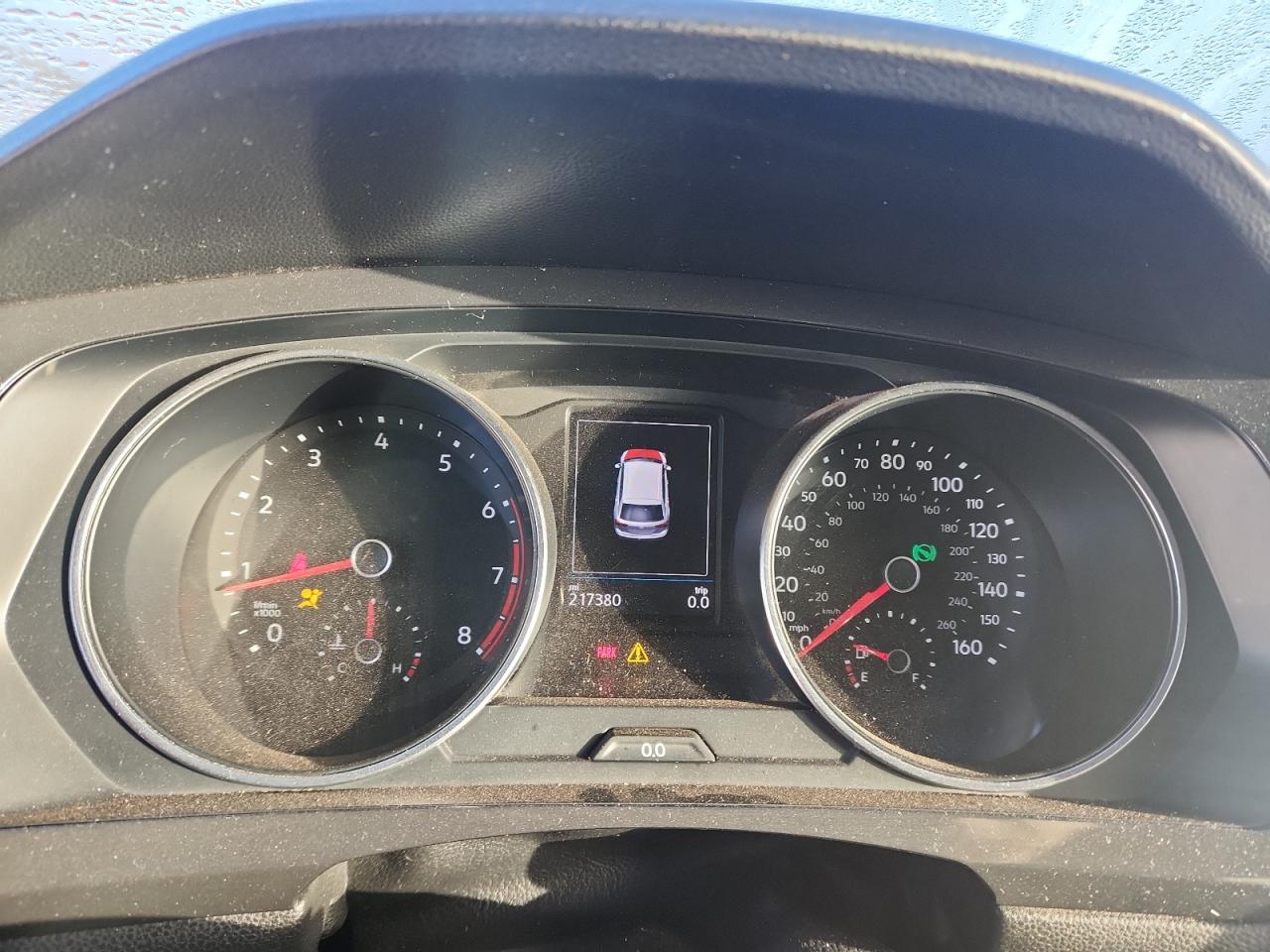 VOLKSWAGEN TIGUAN SE