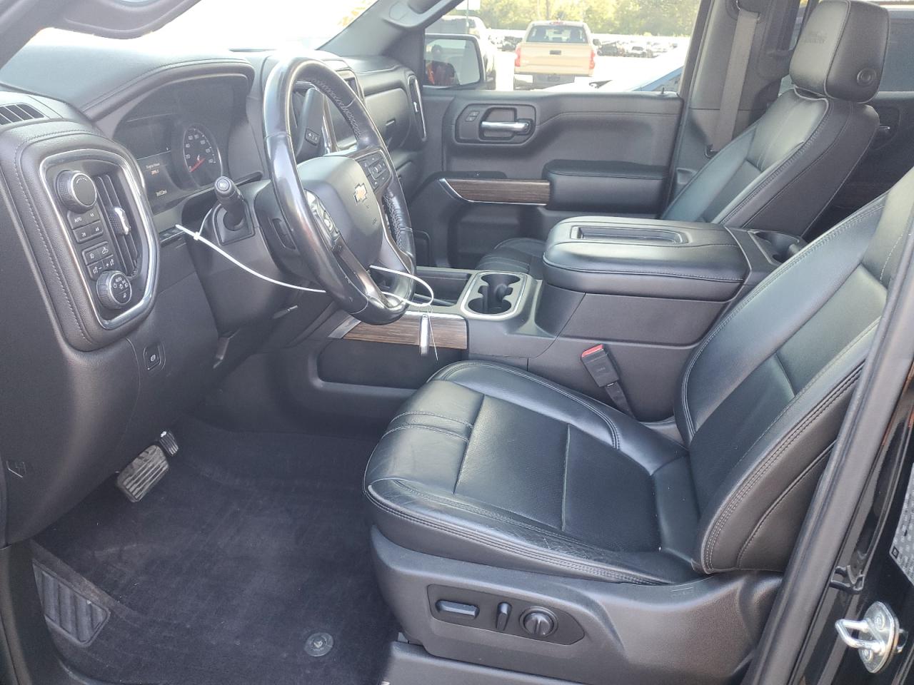 CHEVROLET SILVERADO K1500 HIGH COUNTRY