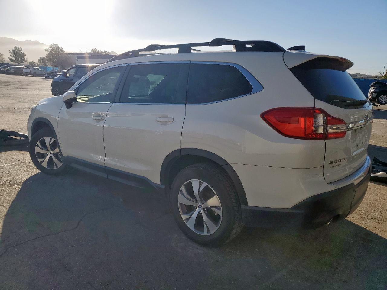 SUBARU ASCENT PREMIUM