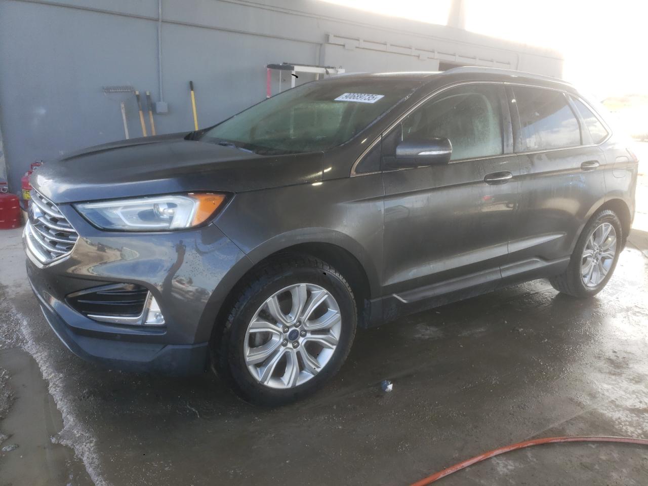 FORD EDGE TITANIUM