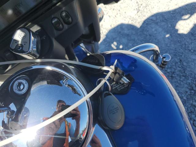 2008 HARLEY-DAVIDSON FLHTCU - 1HD1FC4198Y692343