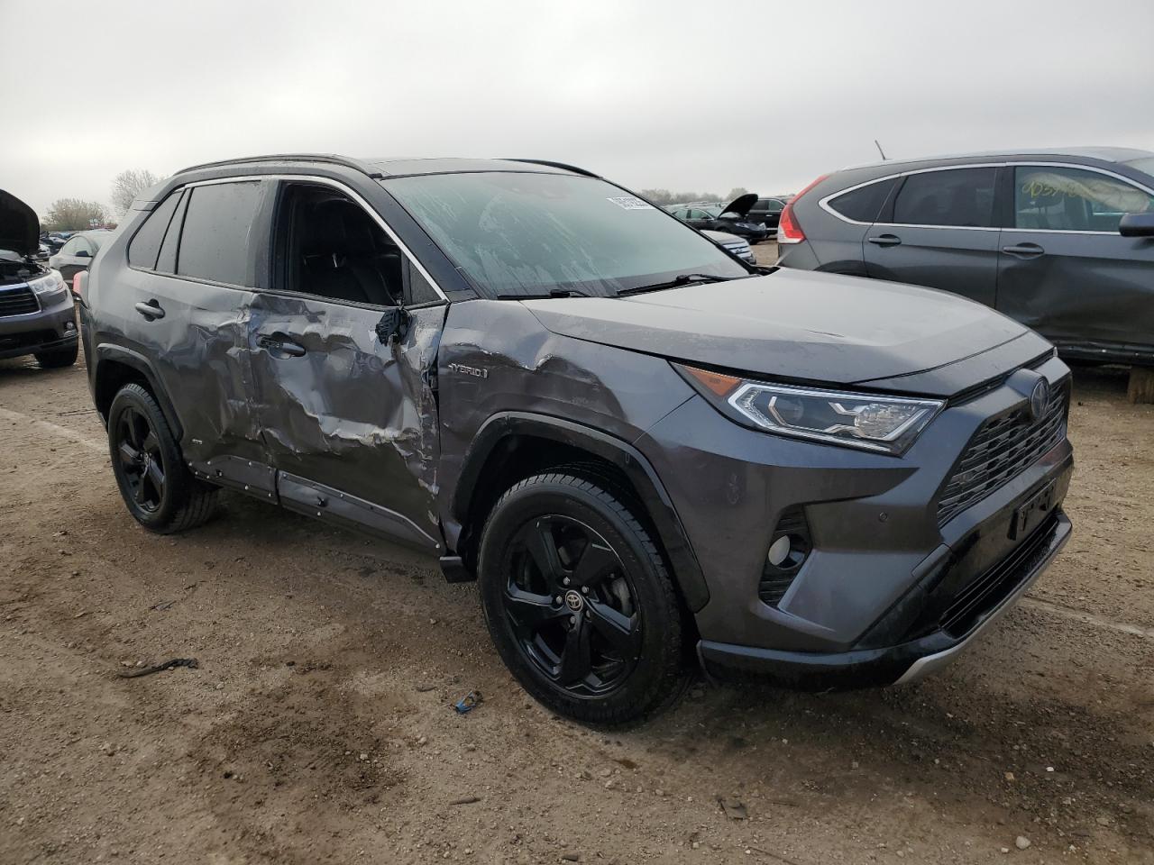 TOYOTA RAV4 XSE