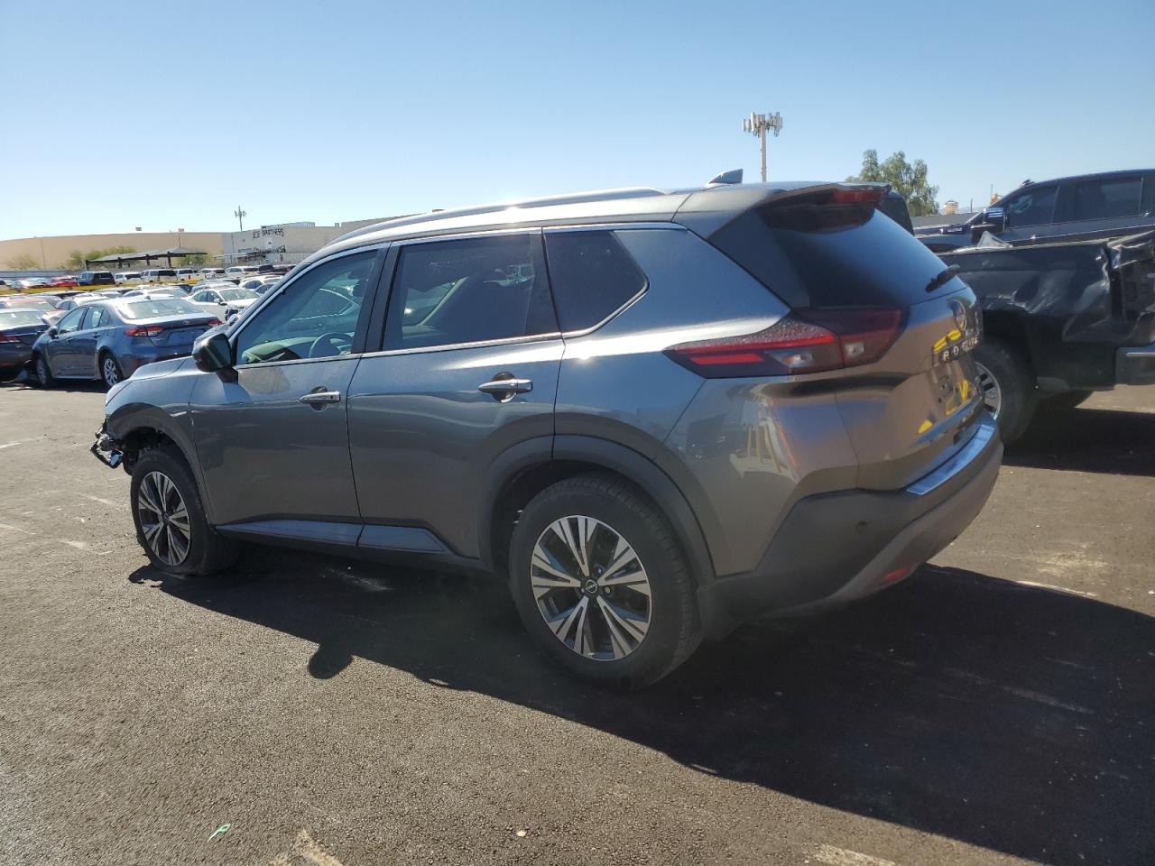NISSAN ROGUE SV