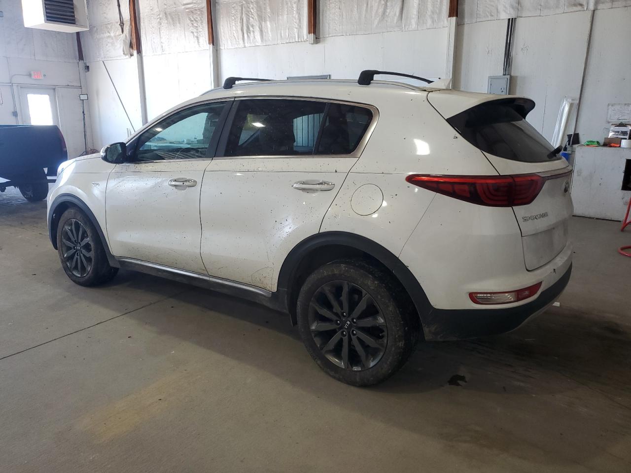 KIA SPORTAGE EX