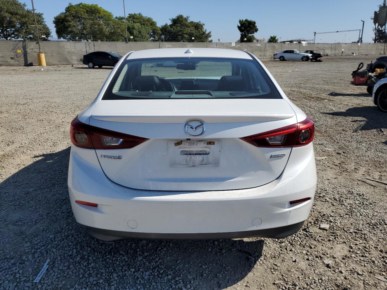 MAZDA 3 GRAND TOURING