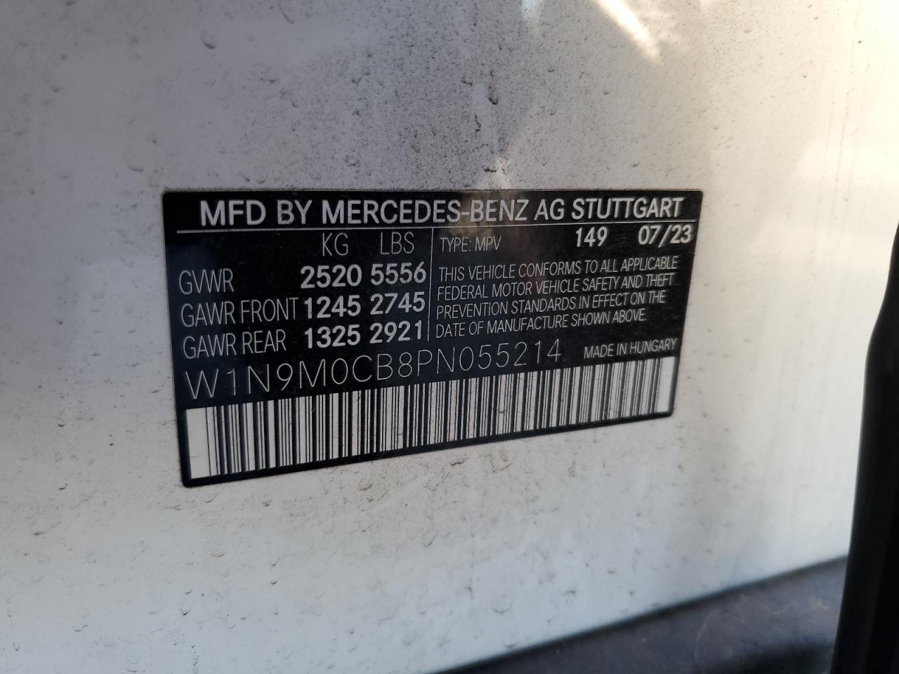 MERCEDES-BENZ EQB 250+