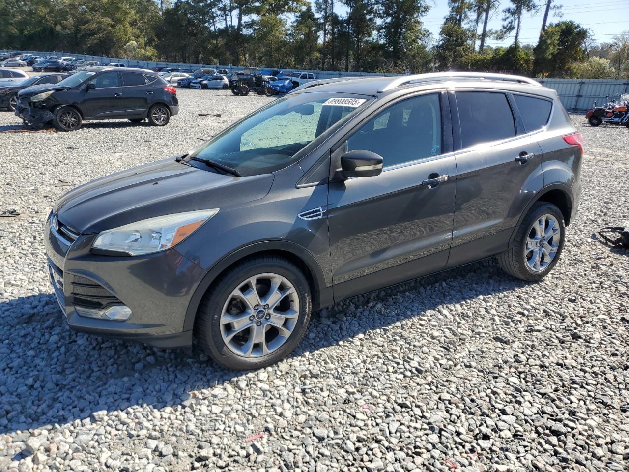 FORD ESCAPE TITANIUM