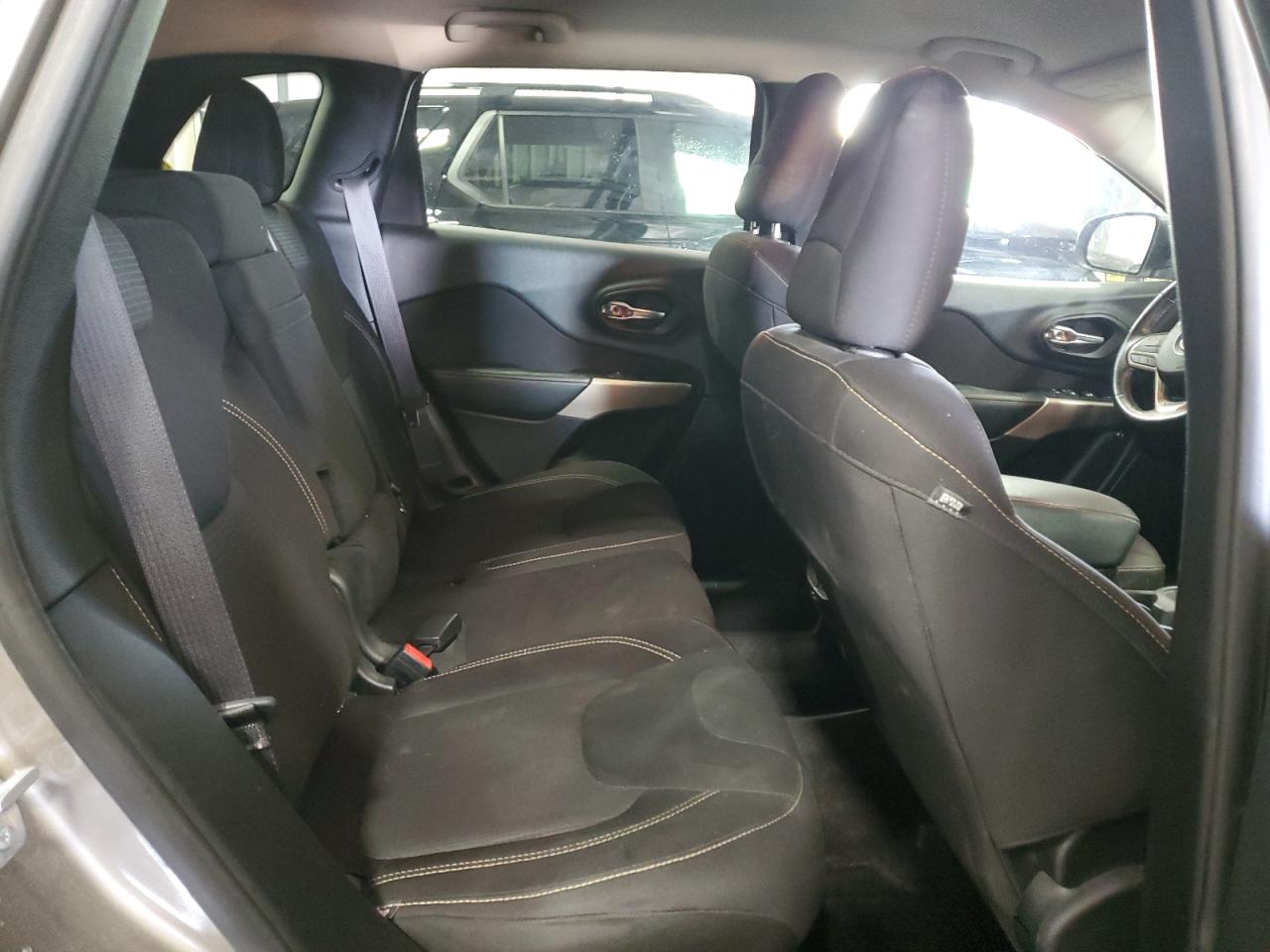 JEEP GRAND CHEROKEE LATITUDE