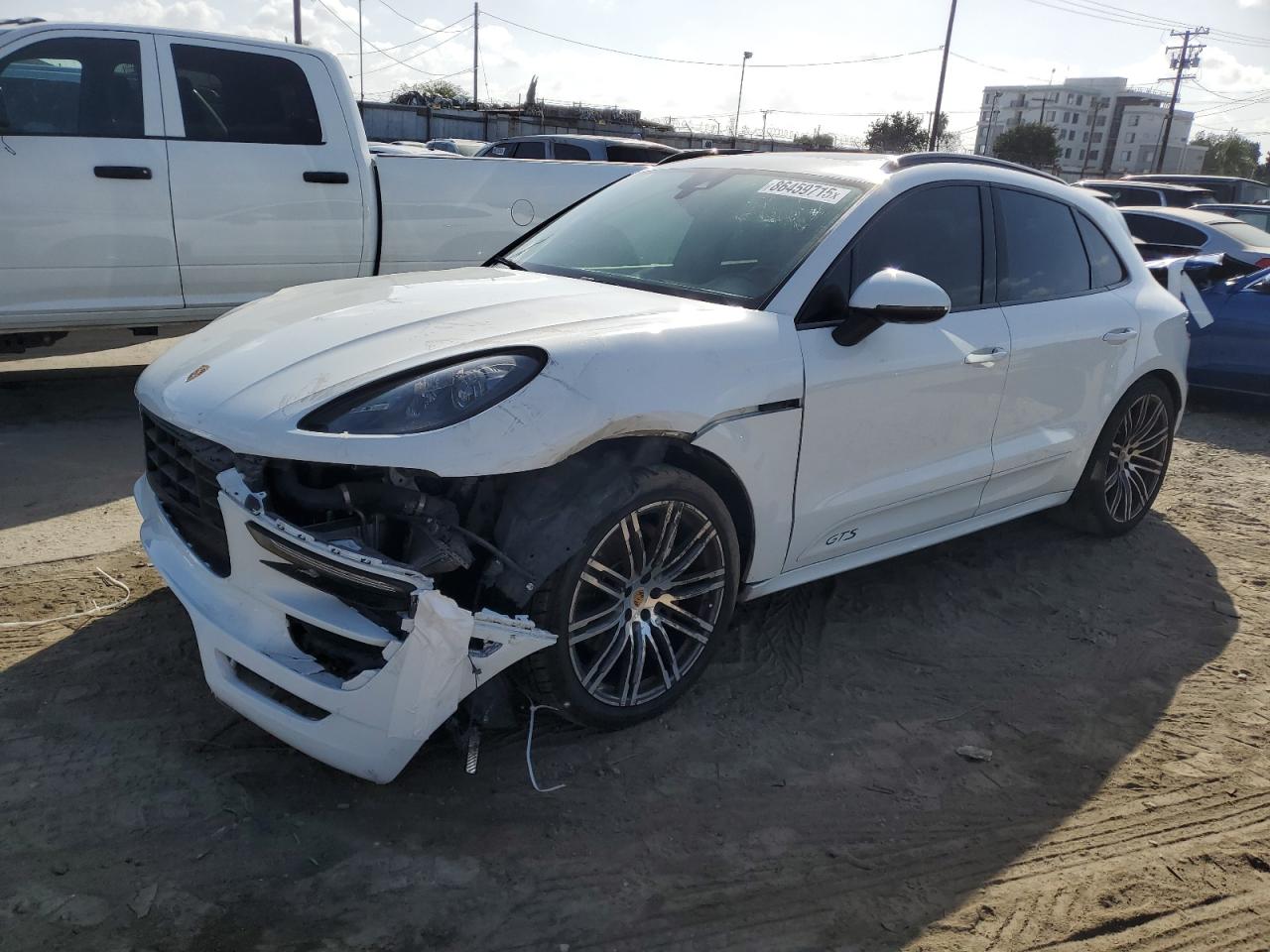 PORSCHE MACAN GTS