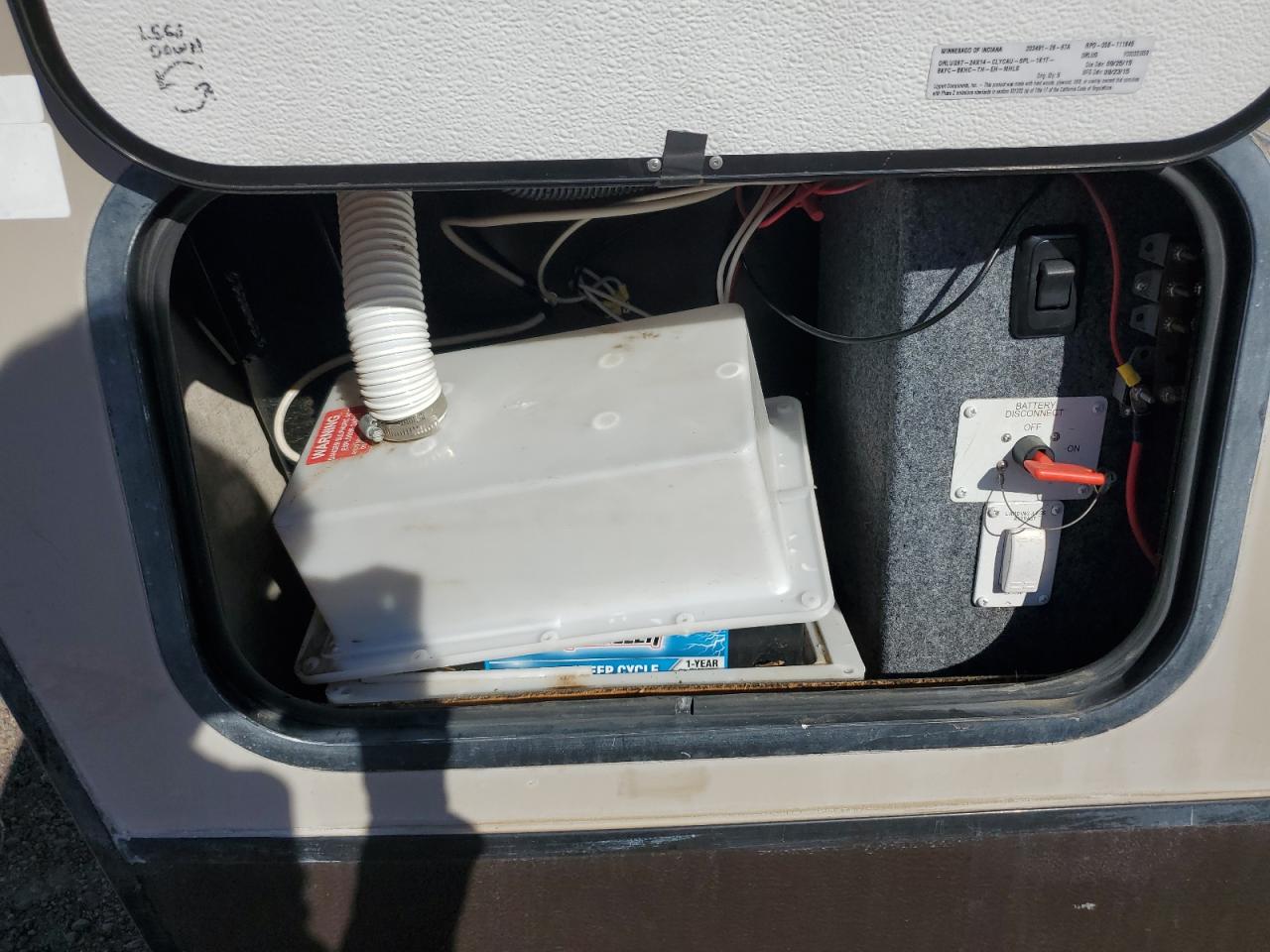 Lot #3281730895 2016 WINNEBAGO TRAVELTRLR