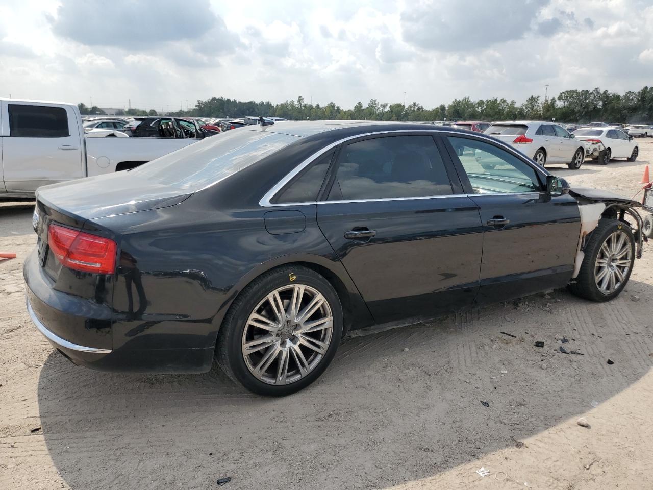 AUDI A8 L QUATTRO