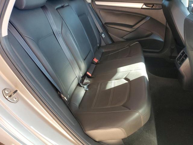 2013 VOLKSWAGEN PASSAT SE - 1VWBP7A31DC113141