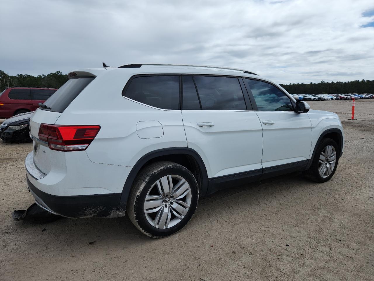 VOLKSWAGEN ATLAS SE