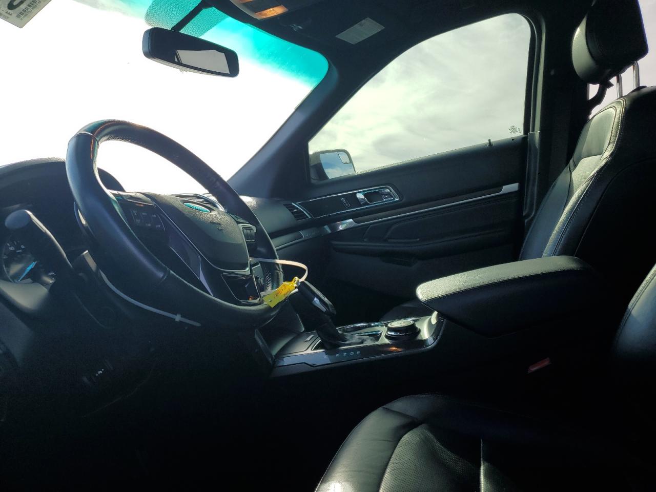 FORD EXPLORER LIMITED