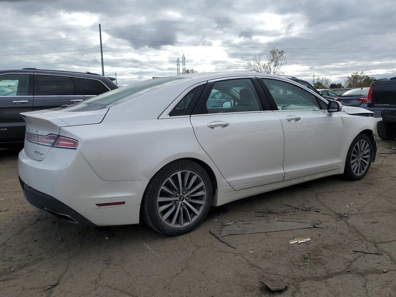 LINCOLN MKZ SELECT