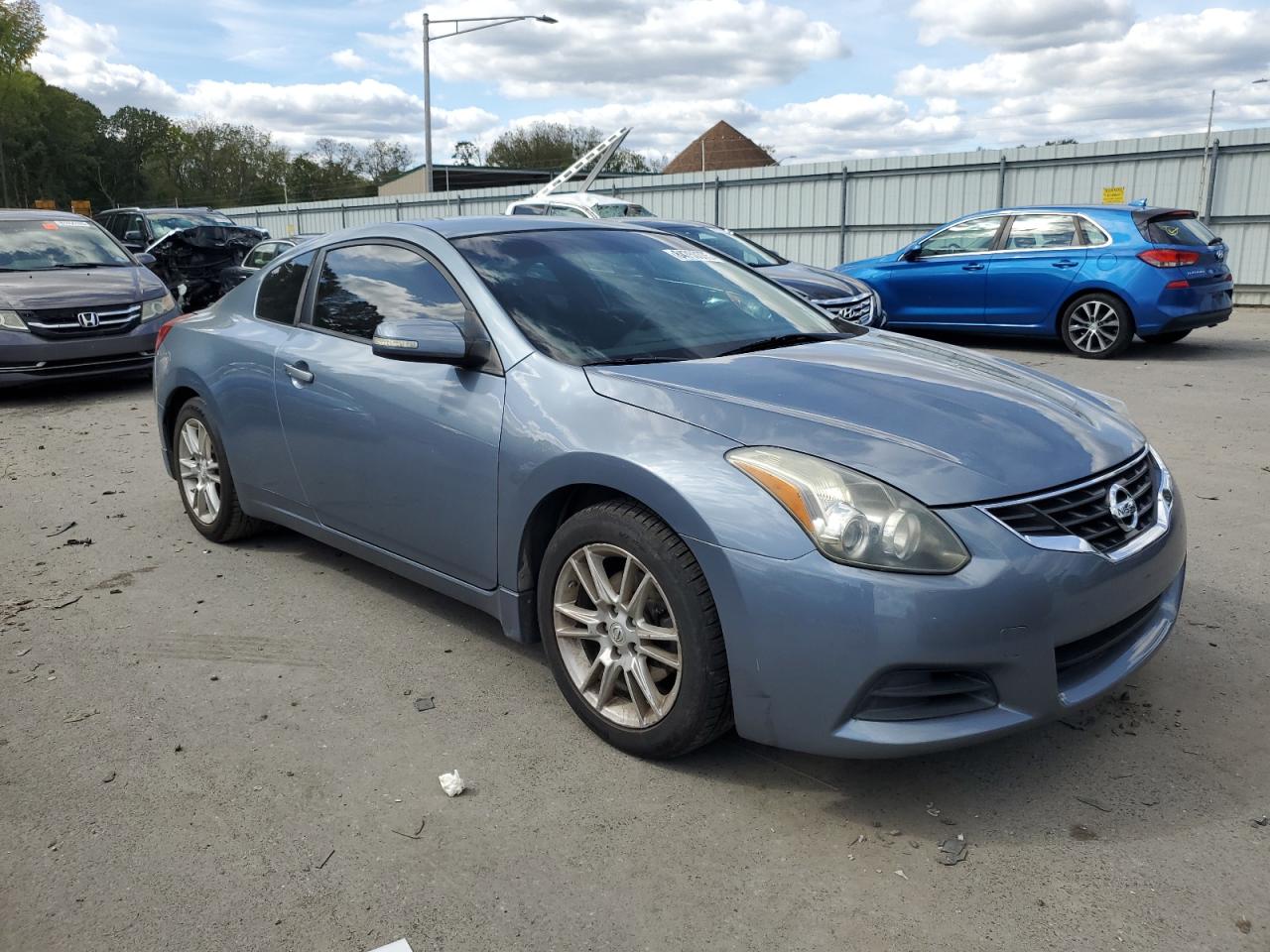 NISSAN ALTIMA S