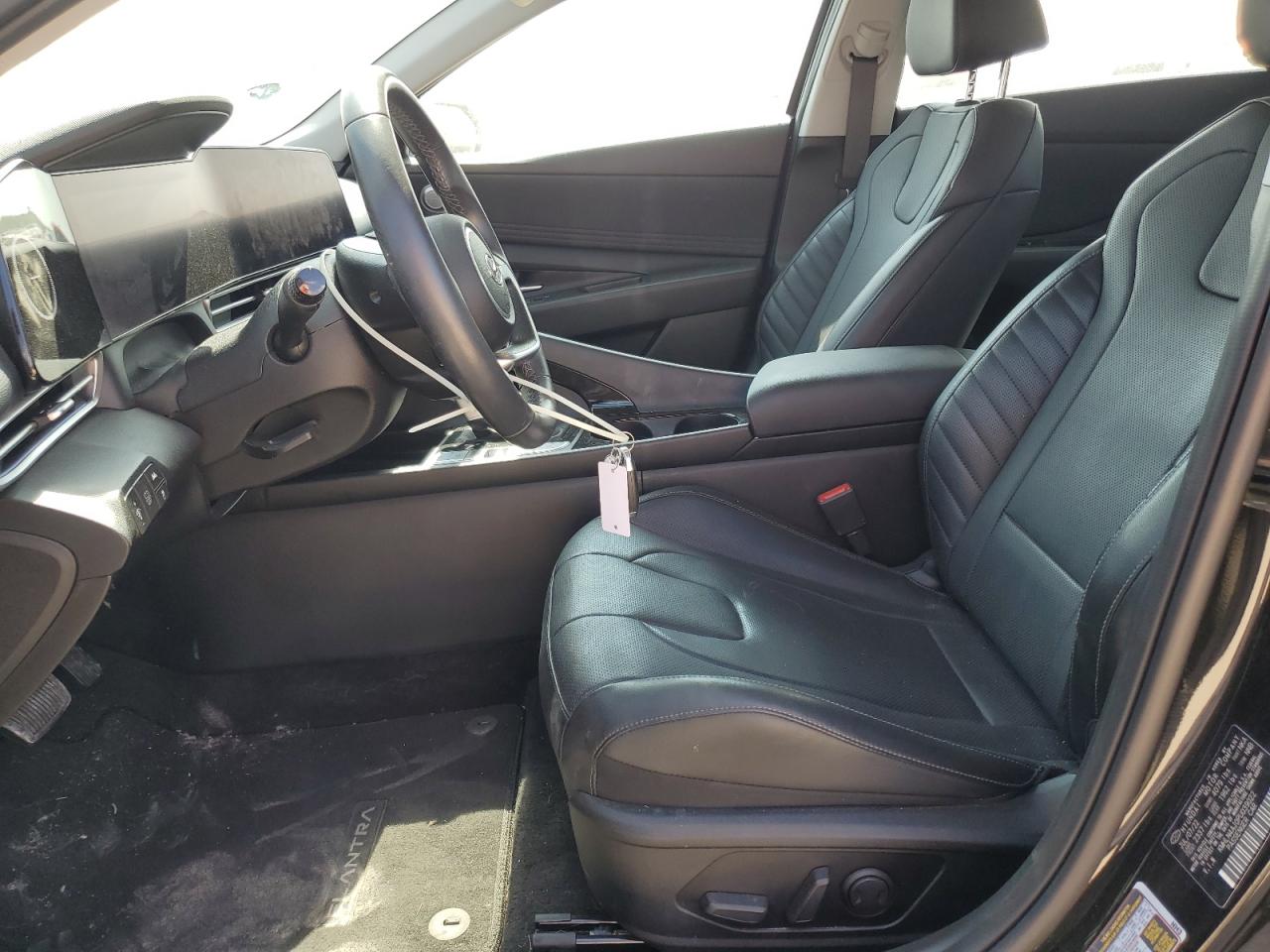 HYUNDAI ELANTRA LIMITED