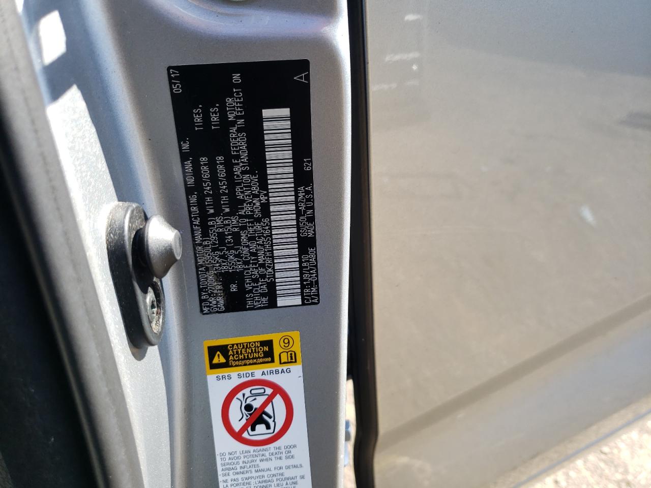 TOYOTA HIGHLANDER SE