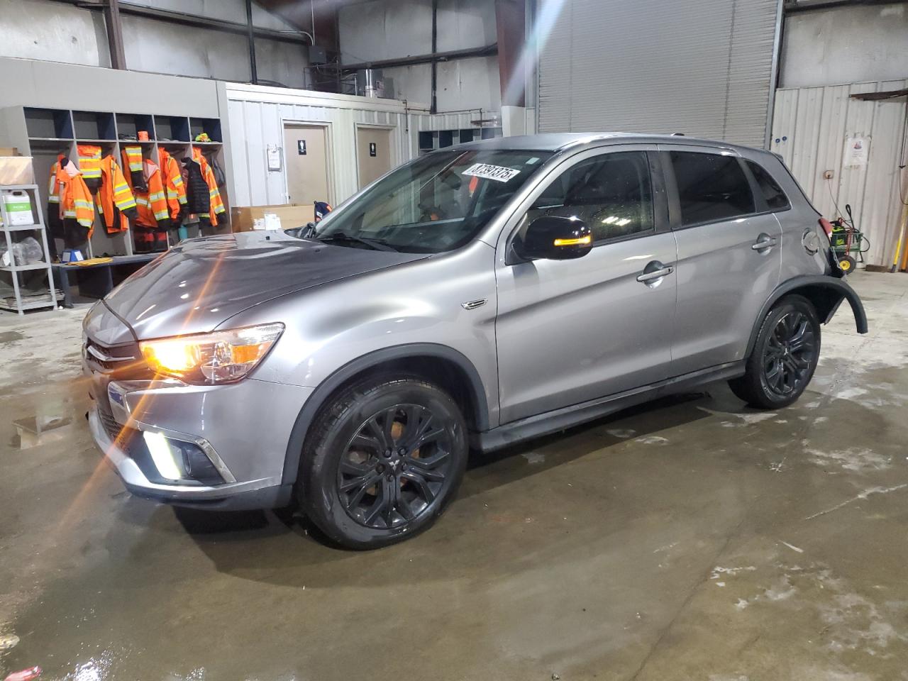 MITSUBISHI OUTLANDER ES