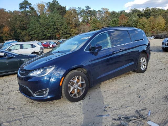 Global Auto Auctions: 2017 CHRYSLER PACIFICA T