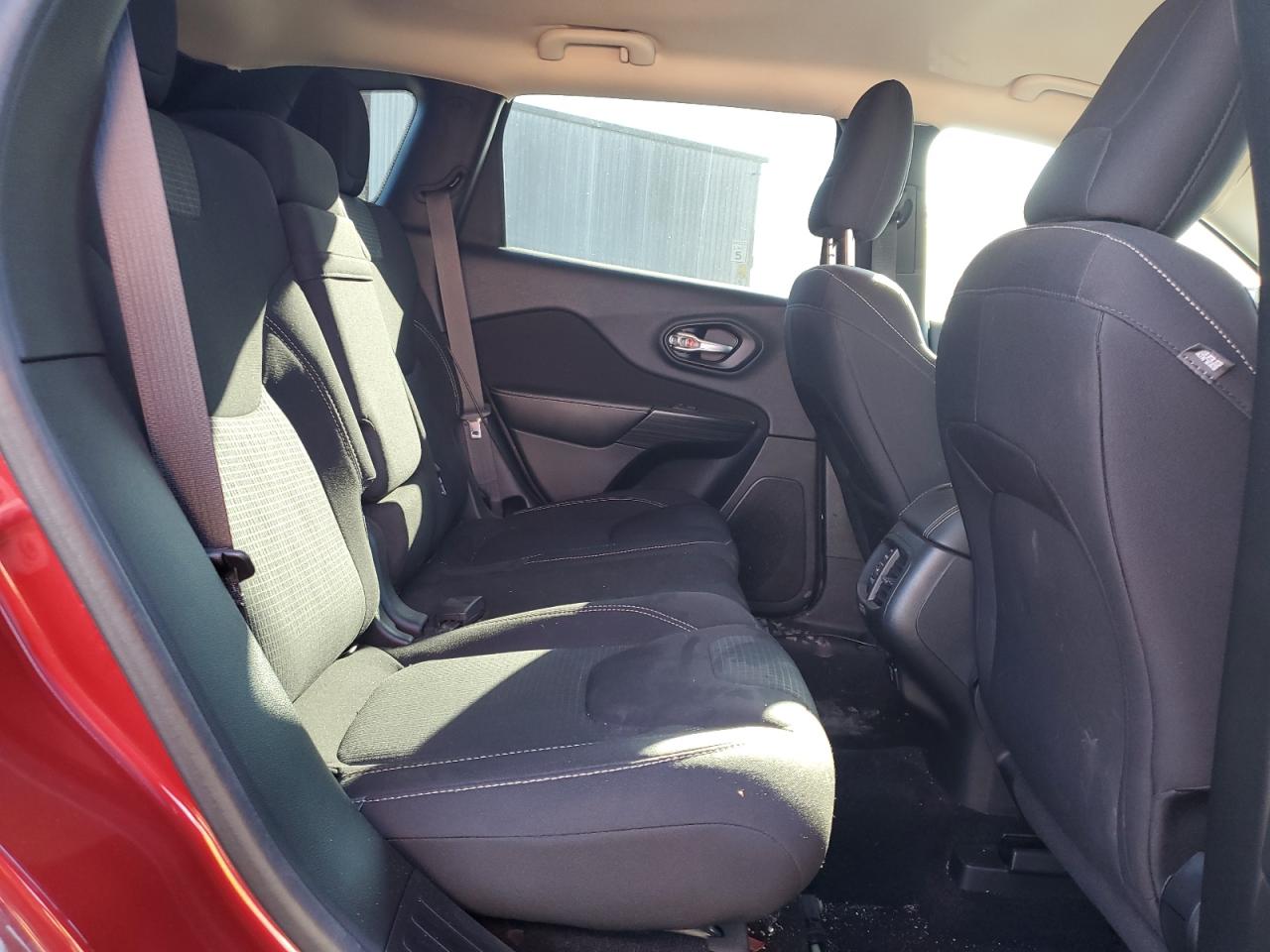 JEEP GRAND CHEROKEE LATITUDE