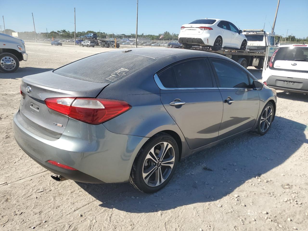 Lot #3282377311 2016 KIA FORTE EX