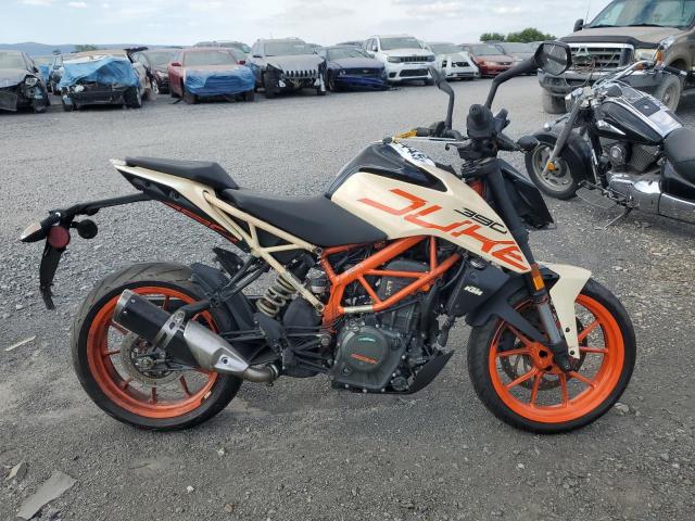Global Auto Auctions: 2020 KTM 390 DUKE