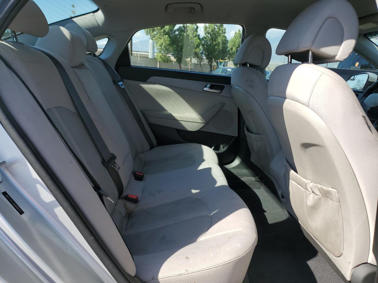 Lot #3302700015 2017 HYUNDAI SONATA SE