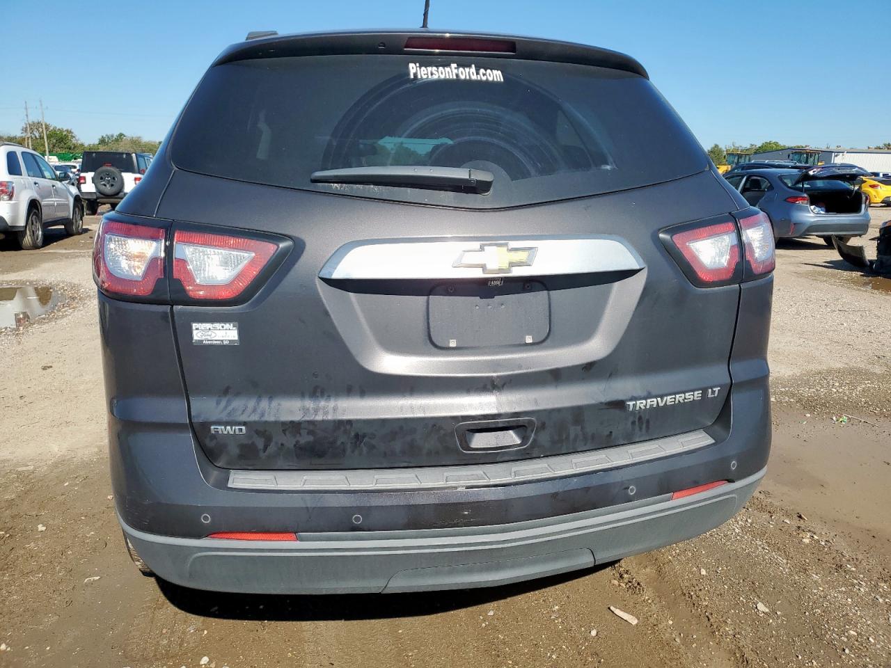 CHEVROLET TRAVERSE LT