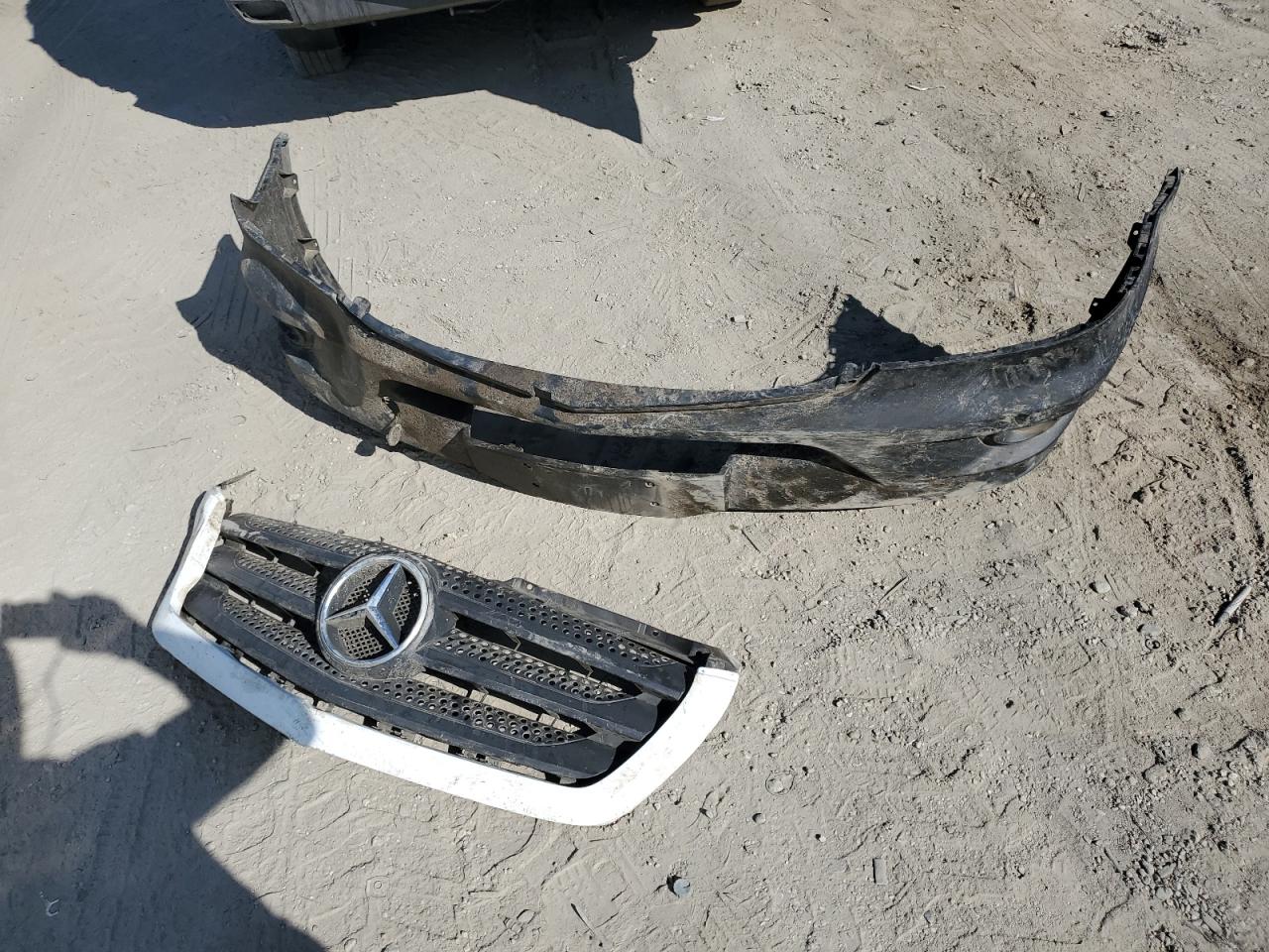 MERCEDES-BENZ SPRINTER 2500