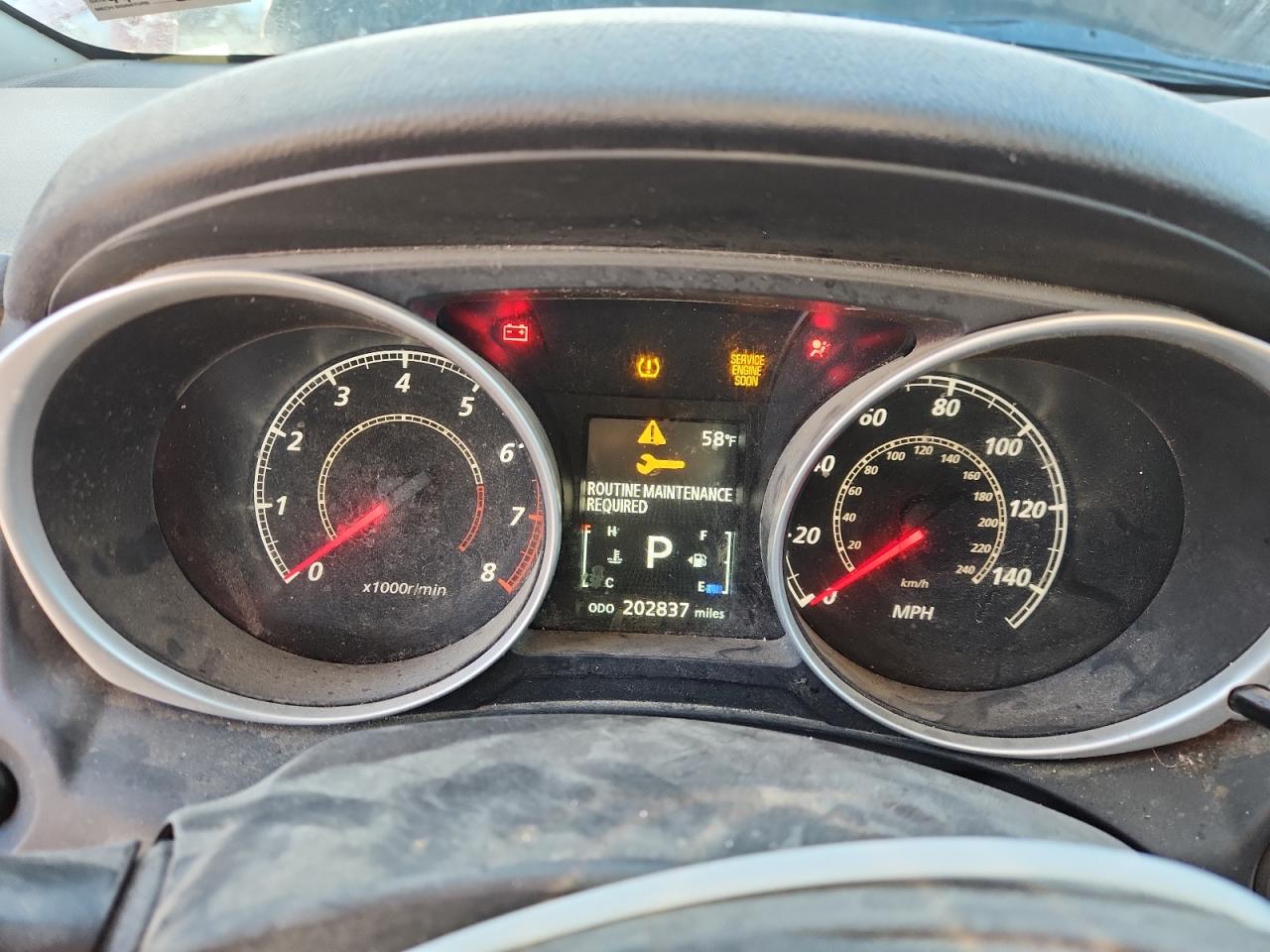 MITSUBISHI OUTLANDER ES