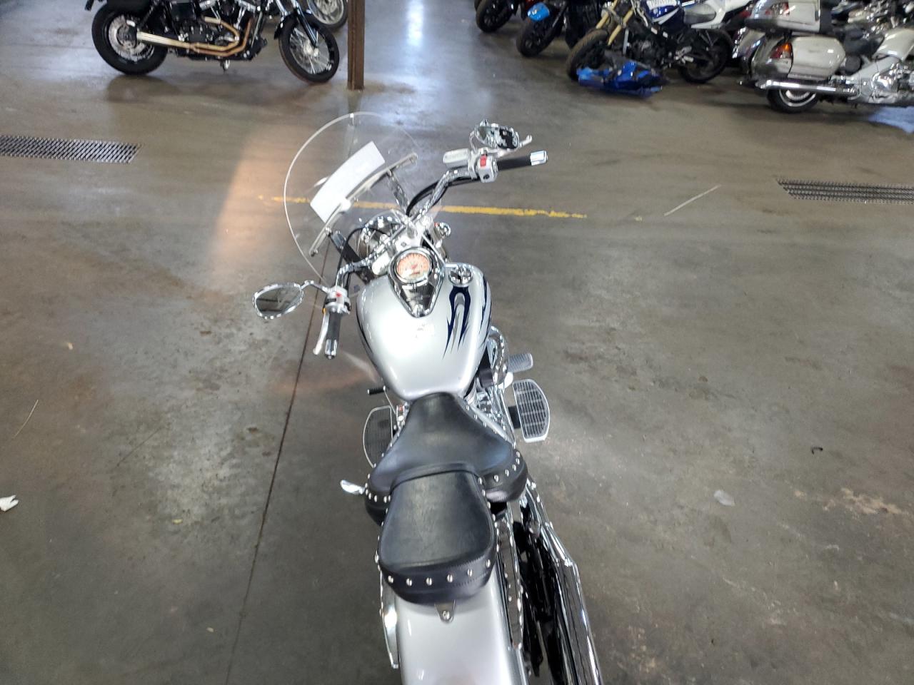 Lot #3310365952 2008 SUZUKI VL800