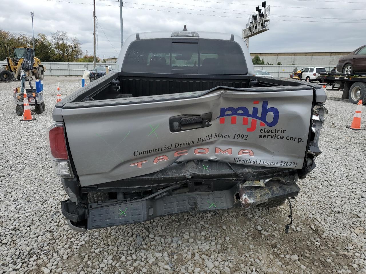 TOYOTA TACOMA DOUBLE CAB